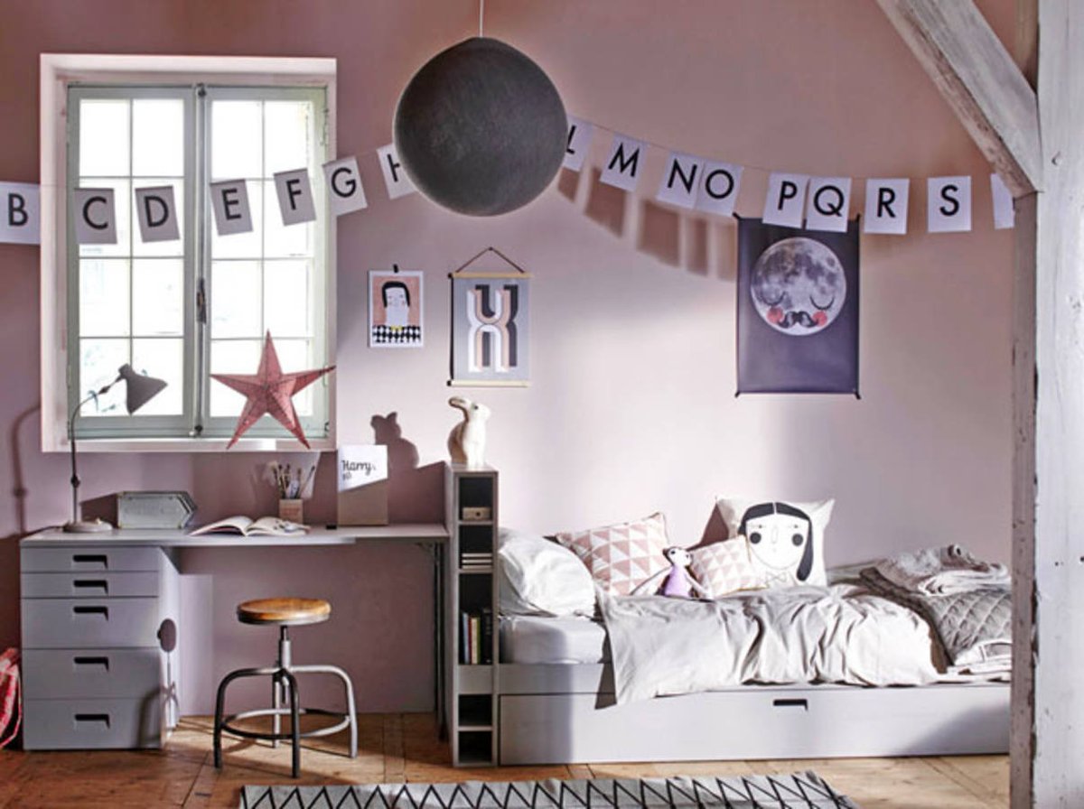 Bureau-lit tweet media