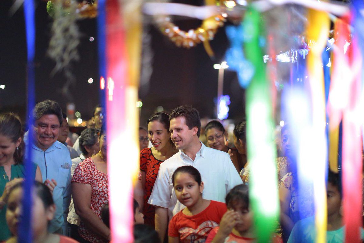 gerardogaudiano's tweet photo. En #LaRama se invitará a niñas y niños a poner un listón con un deseo, a cambio de un vale que podrán canjear por un juguete el #DíaDeReyes. https://t.co/HA4VPFkWFS