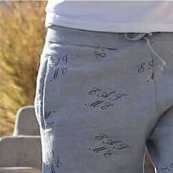 FlorDeBelieber's tweet photo. El short que Justin traía puesto dice "Comeme"
Te como lo que quieras, papi, ahre
#MTVStarsJustinBieber https://t.co/fa5K7HN2FL