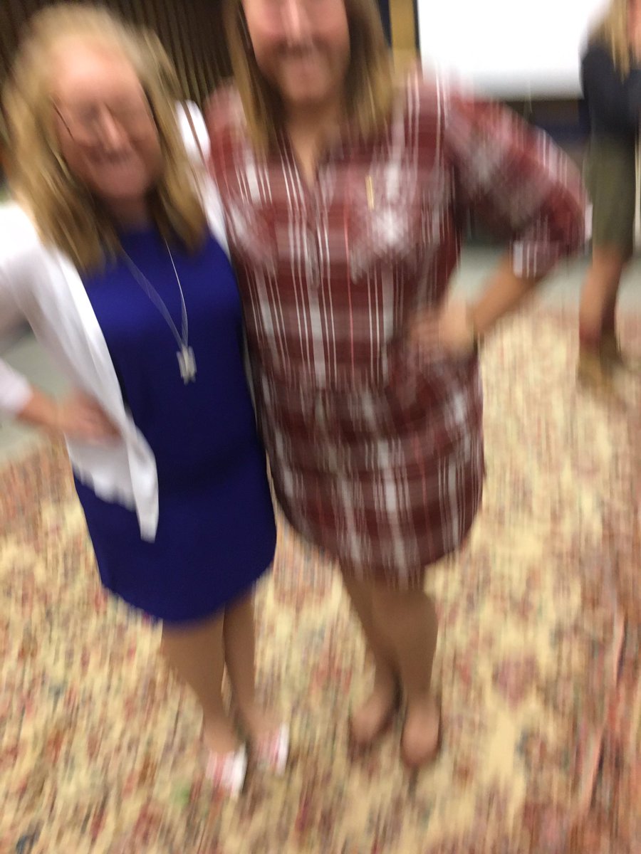 mab1210's tweet photo. @Elizabethan95: "I'm always taking pictures...I should be getting paid for this!" https://t.co/G5OHhswQGG