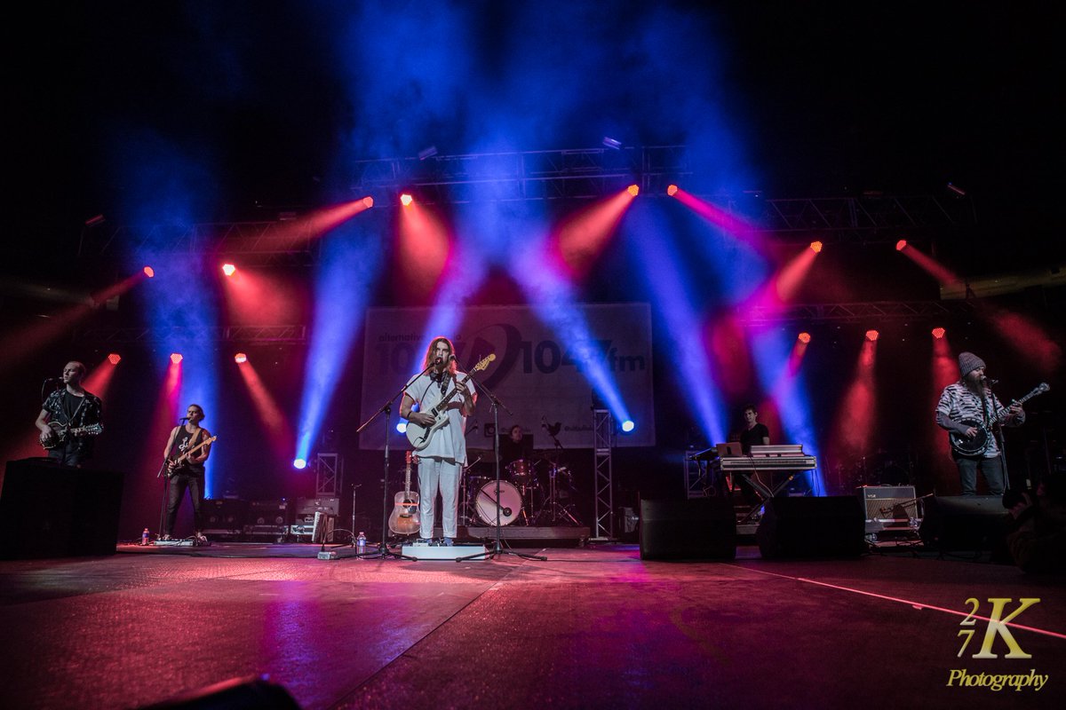 ConnersJim's tweet photo. #Judahandthelion playing at @Altbuffalo's The Kerfuffle Before Christmas - #BuffaloNY #TKBC #TKBC2016 #TKBC16 @judahandthelion https://t.co/ZeclxtOQtu