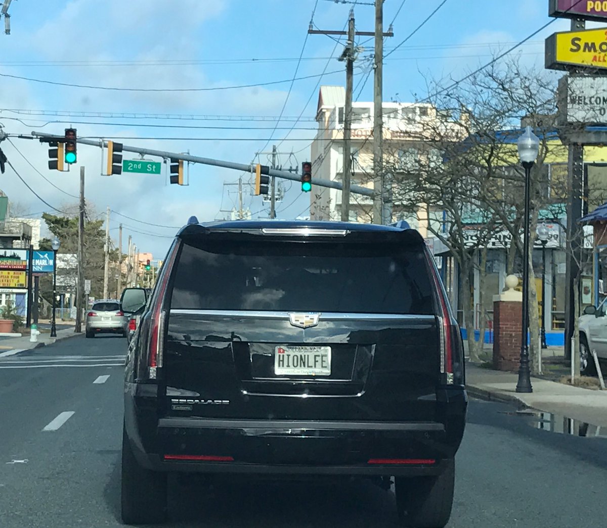 FunLicensePlate tweet picture