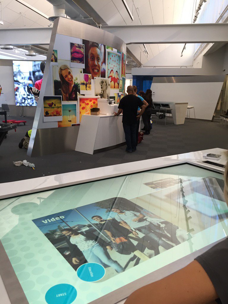 CounterpartsCo's tweet photo. HP Launches Customer Welcome Centre in Sydney CBD!!  Appointments @CounterpartsTec  @HP_Australia #reinventing #launch #WelcomeHP https://t.co/PAVDLdxy4r