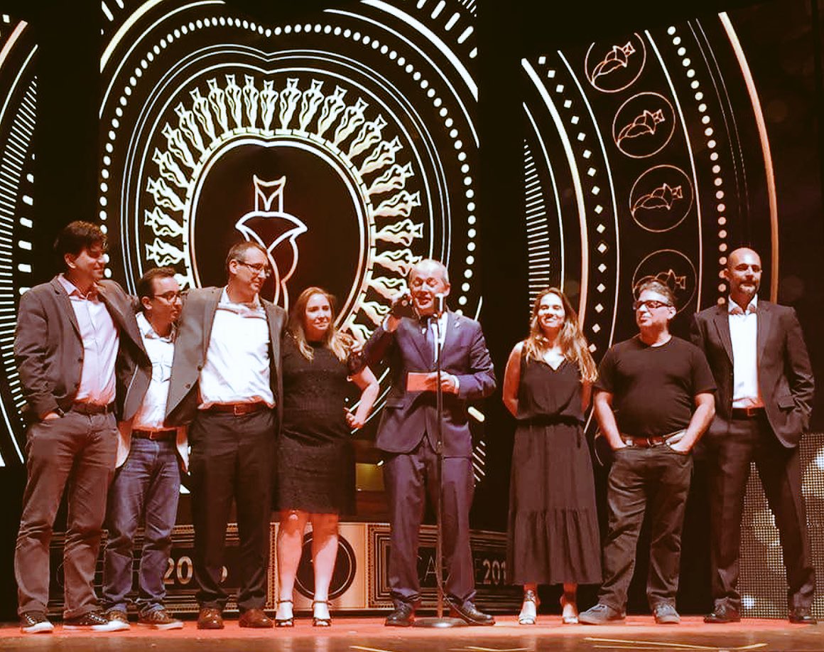 danibogo's tweet photo. 👏🏼👏🏼 @CocaCola_Br pelo #cabore2016 ! É uma honra trabalhar com vcs @rafaprandini @Driknackfuss @Pattypieranti @d_dranger @Dani_Rodrigues ❤️ https://t.co/MegpN8Ni8d