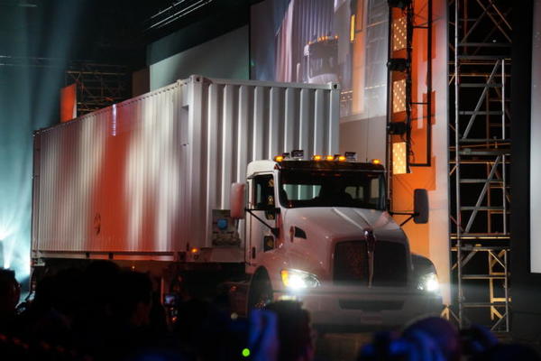 neon_hat's tweet photo. Amazon will literally truck your data into its cloud https://t.co/iMHjEU07iL https://t.co/uSHry692uV
