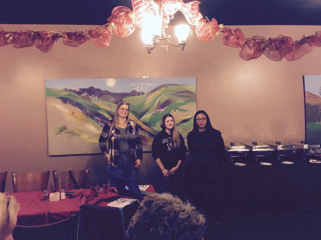 AndreasBervel's tweet photo. Tehachapi Robotics Team First 585 wow at East Kern ACSA, describing their amazing program and outreach activities! https://t.co/YjNTFMt4NG