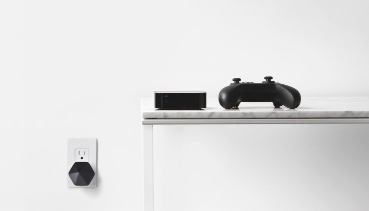 TechCrunch's tweet photo. Plume’s plug-in WiFi pods are now available https://t.co/kIIc9Xyg3O https://t.co/uwl0T7URg3