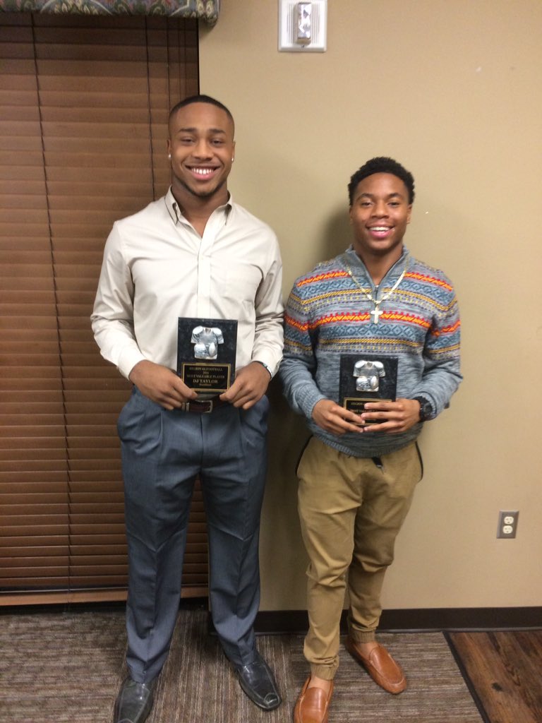 dacorian19's tweet photo. Blessings on Blessings. I love seeing my boys out here winning on em βΌοΈ #MVP #BackOfTheYear @BMooree931 #All-Region @cam https://t.co/Mr5a1R6hP8