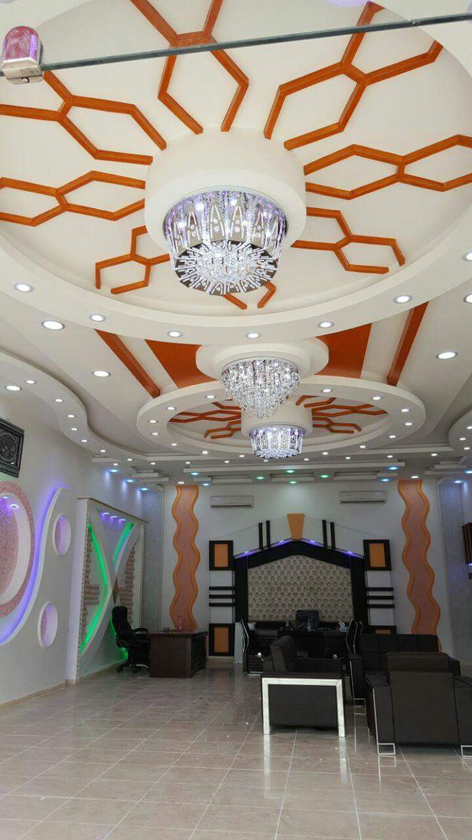 انا معلم الديكورات الجبس جوال رقم 0502019492 واتسف 0502019492 في الرياض