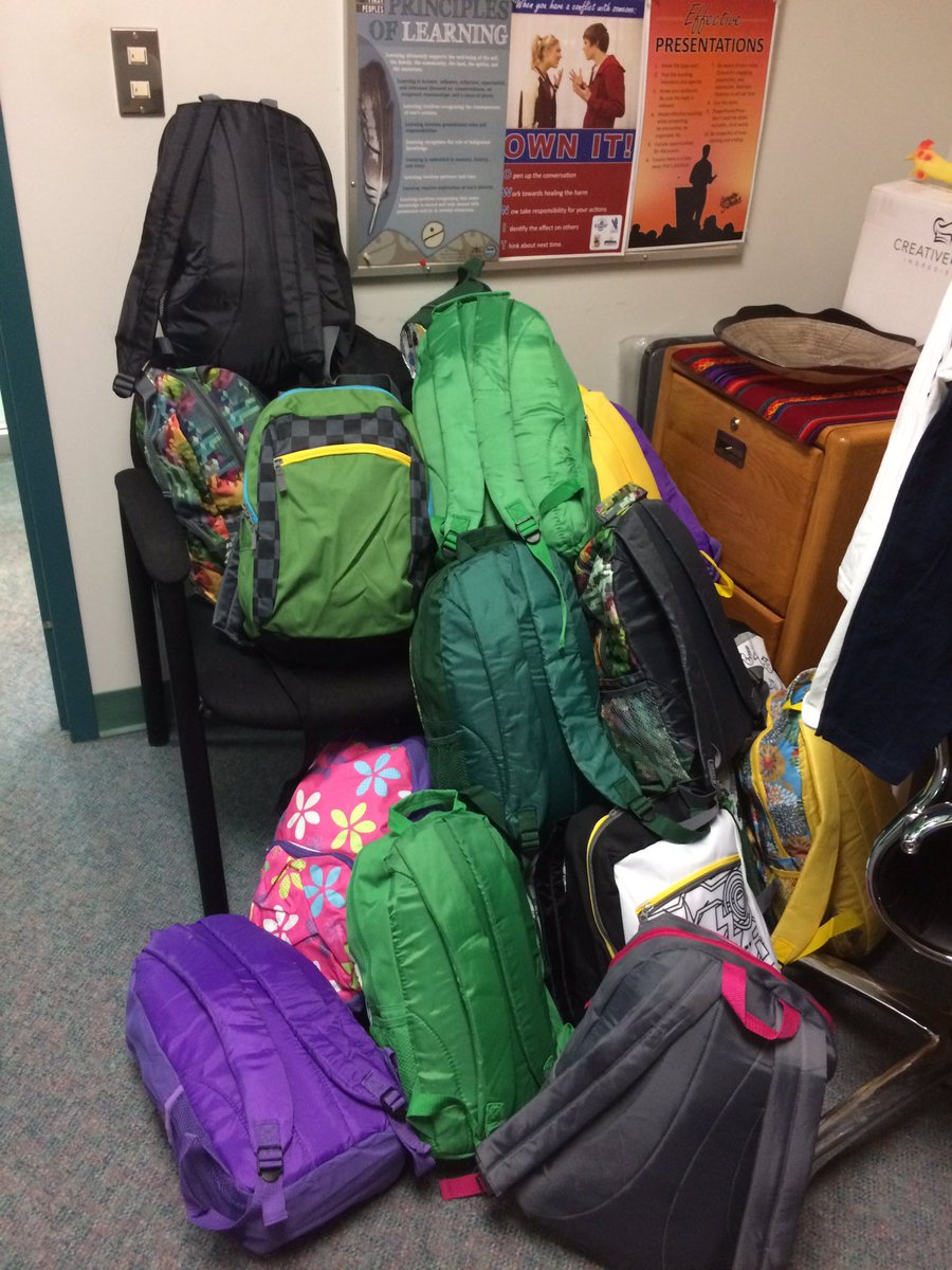 Homeless__Youth's tweet photo. 60 bags with food, socks &amp; sweater to help Langley's homeless youth in the upcoming winter break. Thanks to all who helped make this happen! https://t.co/82Z004Rn3y