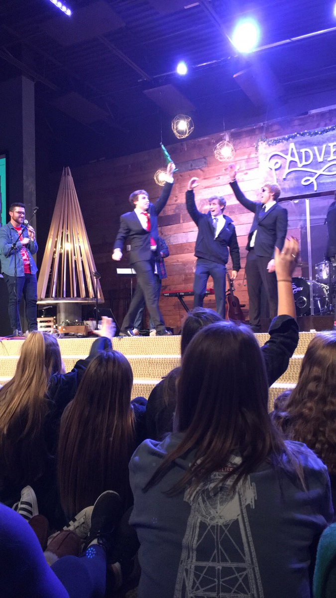 Dylan_8011's tweet photo. I won🏆🎄@EastFriscoYL #MC2016 https://t.co/fxig4P2eTk
