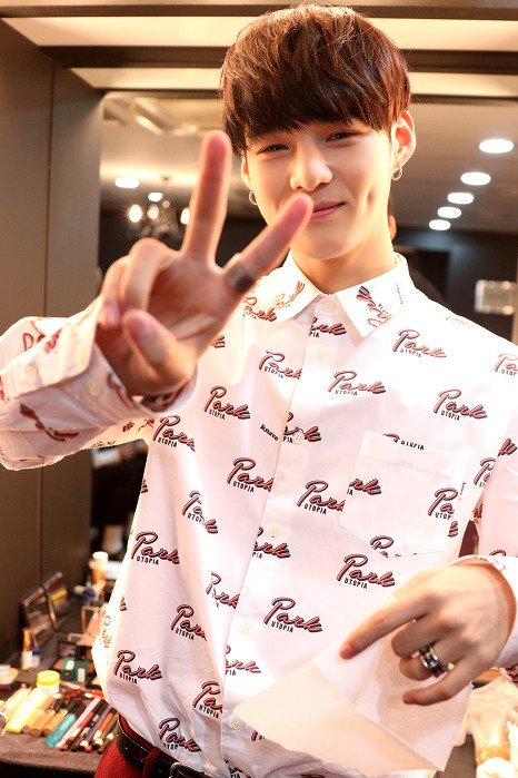 sejun960504's tweet photo. 세젤잘 임세준ㅠㅁㅠ💕💕 https://t.co/47RhKJqYyf