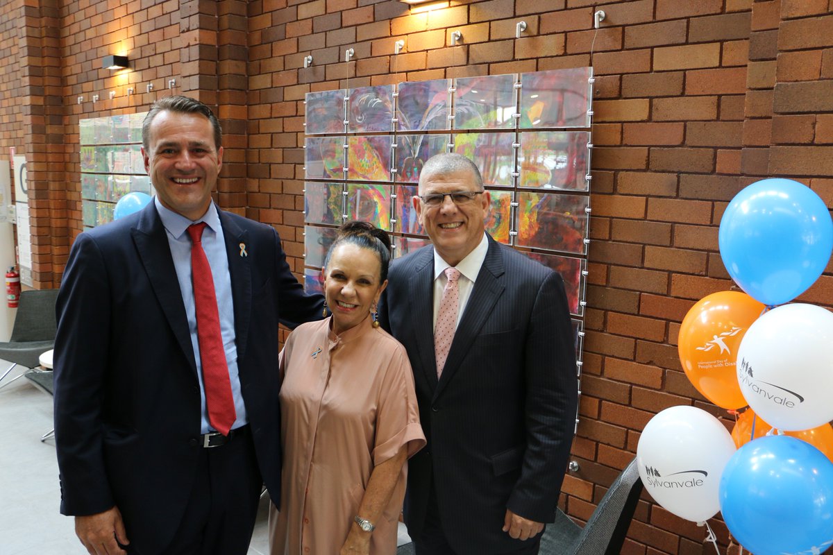 Sylvanvale's tweet photo. To help us celebrate the launch of our exhibition, was the Honourable @JohnAjaka, @LindaBurneyMP and Steve Kamper. @IDPwD #idpwd2016 https://t.co/jmN00w5NFe