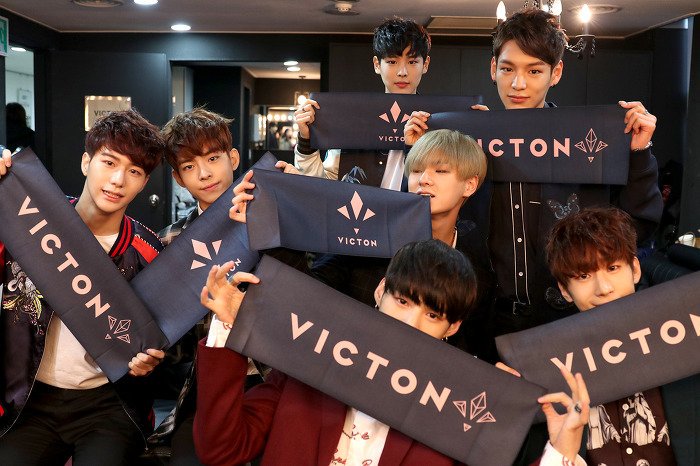 VICTON_TH's tweet photo. 📷161206 #VICTON STORY Update -Debut Stage Behind the Scene (1) https://t.co/NM20mxDXHI