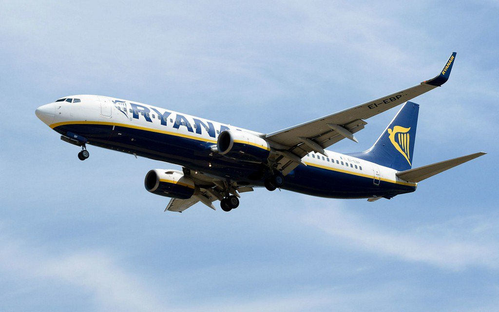 TravelLeisure's tweet photo. Ryanair has a plan to offer free flights https://t.co/N5A7Libl5x https://t.co/JtpvHByG6a