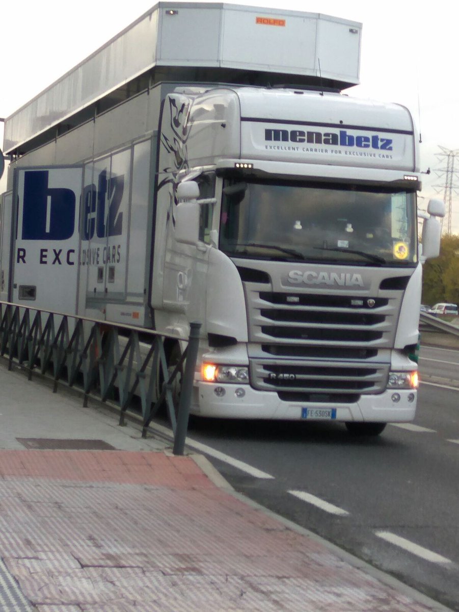 SupercarsofMadrid tweet media