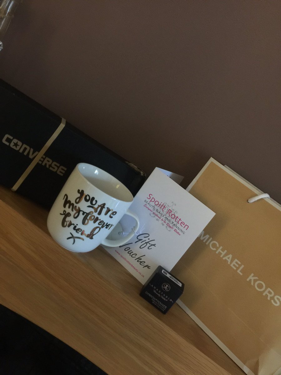 SamCurley's tweet image. Happy birthday to me 🎈