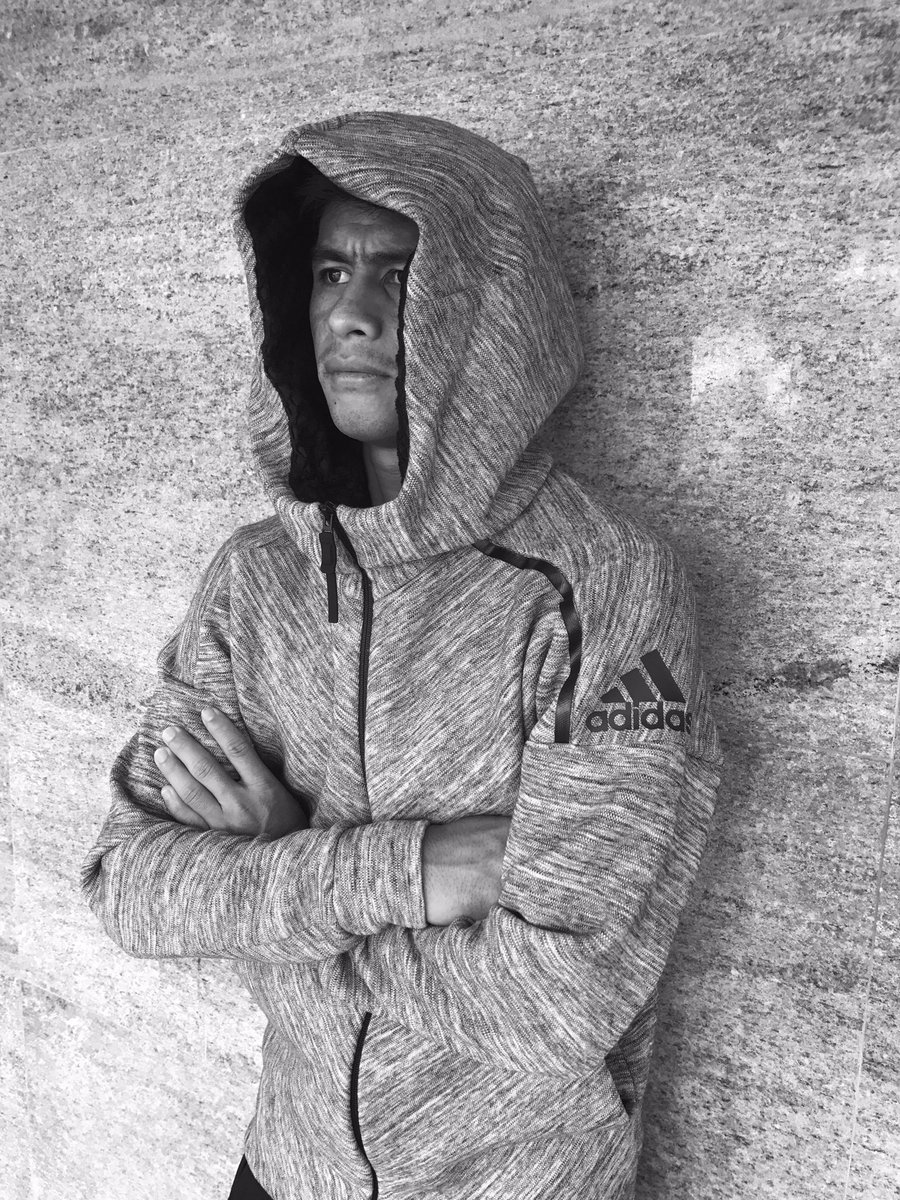 Discriminación inercia crisis Eugeneson Lyngdoh on Twitter: "Just received my @adidas ZNE Travel Hoodie  designed to help me #FindFocus when I'm on the road  https://t.co/IddW2guhPM" / Twitter