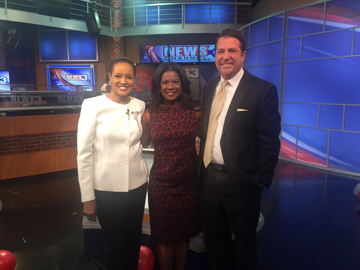 wregzaneta's tweet photo. Bittersweet, fun, what a day! @3onyourside! @RRansomWREG @SScurlock_WREG3 https://t.co/fnaCmLh7qv