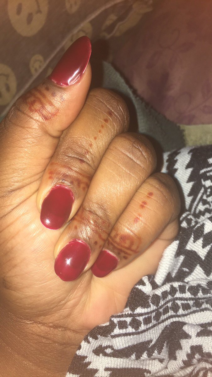 ModelH2T's tweet image. I&apos;ve been doing my own nails!! Still need practice!