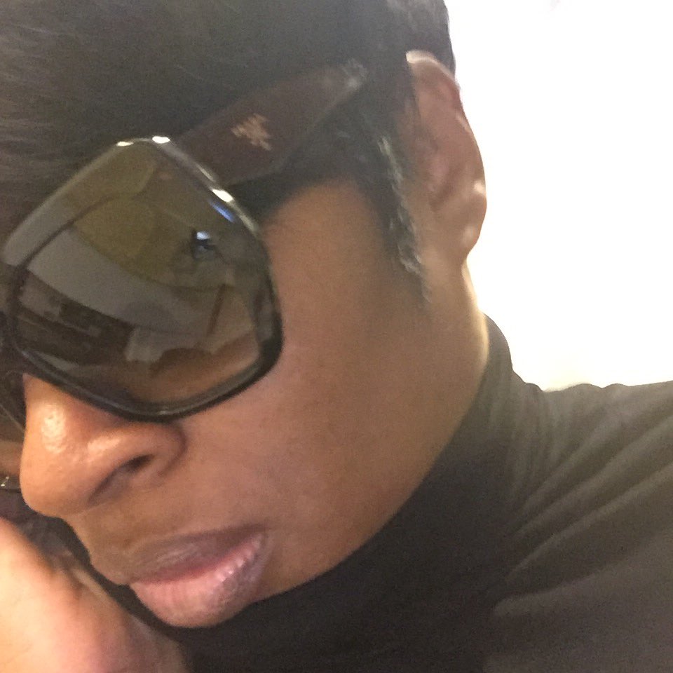 IAMBinstitute's tweet photo. #philanthropist #girlboss#motivationalspeaker#beautyexpert#fashionista#pradaeyewear @Prada #sheisrich https://t.co/liXz08t51H