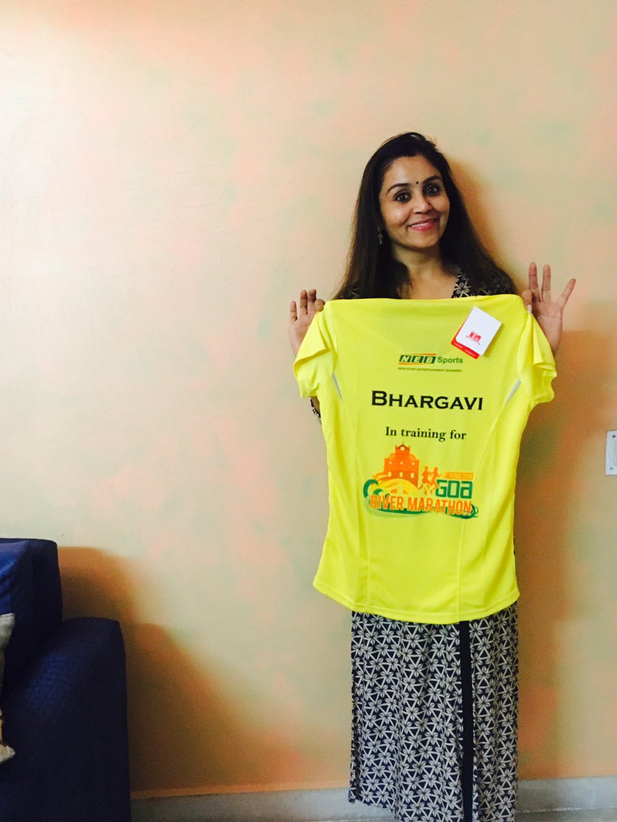 MirchiBhargavi's tweet image. Received my in training T' @GoaMarathon thank u so much #Lookingforward for the race #Yellow #myfavouritecolour