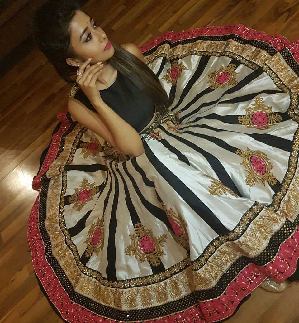 iamTinaDatta's tweet photo. Out of your vulnerabilities will come your strength... outfit by @michellebharwani ❤️ https://t.co/YonMxhDFMX