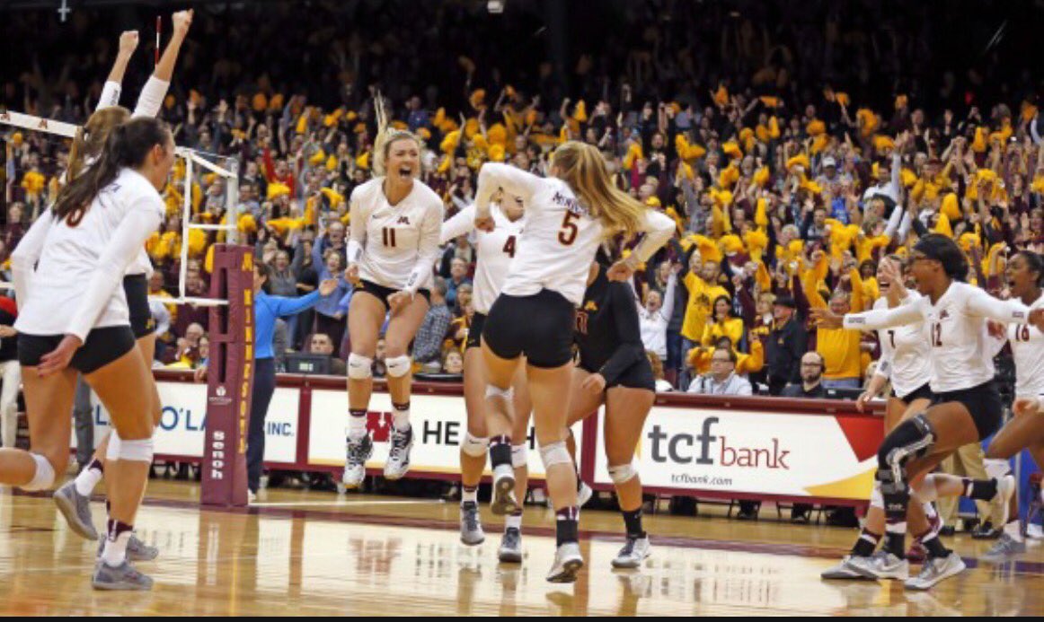 samjoswens's tweet photo. what a night. so thankful for moments like this @GopherVBall https://t.co/jxc8FeKeWc