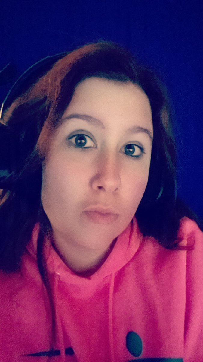 ItsEdani's tweet image. Watching some @ShulGaming play warframe. Farmed some suppies for vauban prime. And chilling with my friends #happyfriday #yesimweird #itsok