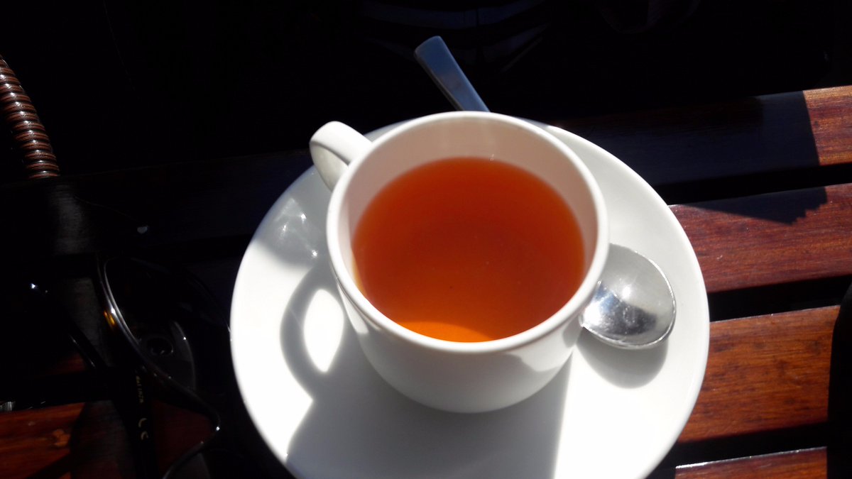 Bruce_Bucknell's tweet photo. Homage to #Darjeeling 2:
the tea is delicate
(but we Brits don't drink so much of it)
#loveDarj #newtoIndia https://t.co/bURBhdwGuG