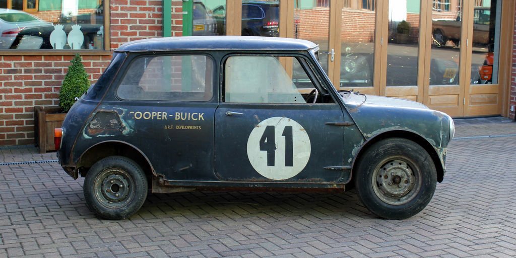 RoadandTrack's tweet photo. This Mini Cooper Has a Rear-Mounted V8 Driving the Front Wheels https://t.co/JcLFUnCiUK https://t.co/Up34E9XGPP