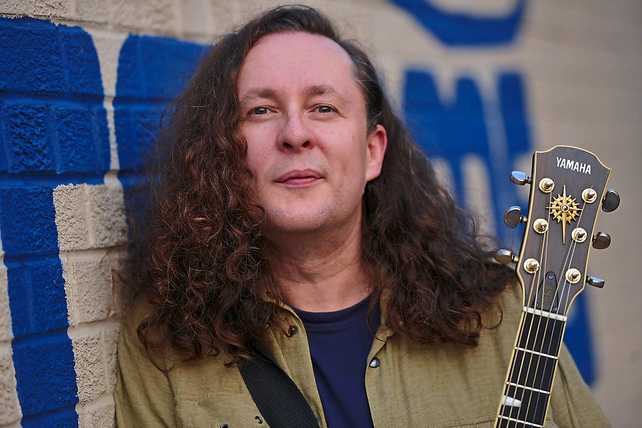 Morning - <a href="/thewonder_stuff/">The Wonder Stuff</a>'s <a href="/mileshuntTWS/">Miles Hunt</a> joins Matthew, <a href="/beckawheatley/">rebeccawheatley 💙</a> and <a href="/alexisconran/">Alexis Conran</a> today #wrightstuff