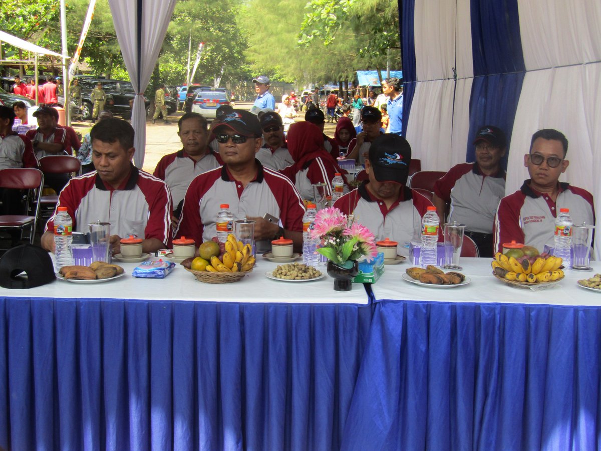 kelwiduriSKPD's tweet photo. @PemkabPemalang @dkppemalang @kecpemalang1 @klh_pml @dipertanhutpml Kegiatan Hari Nusantara 2016.... https://t.co/sqOegiyKUf