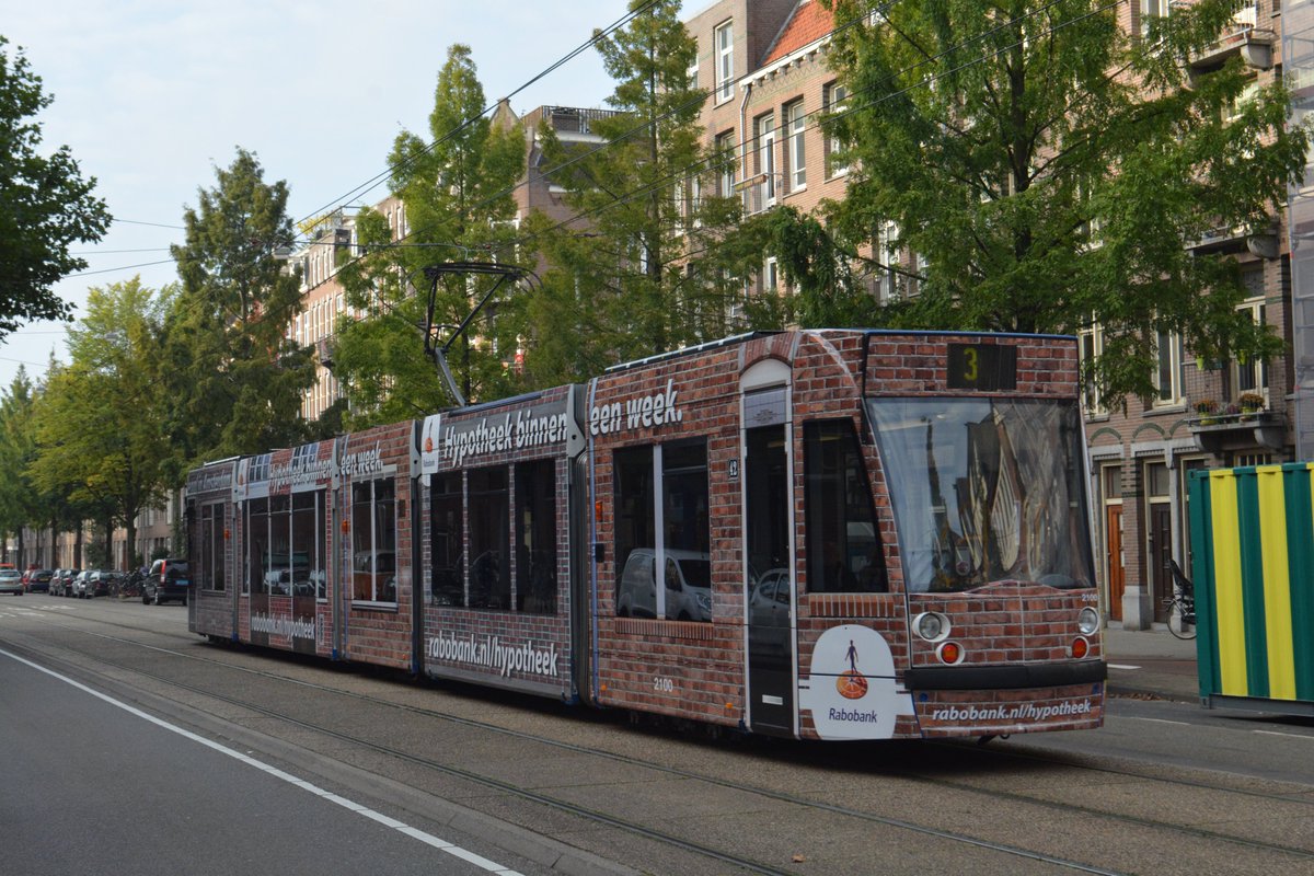 Wat maken wij toch mooie dingen! Hierbij de Rabobank tram, in opdracht van <a href="/JCDecauxNL/">JCDecaux NL</a>. #print #belettering #grootformaatprinten