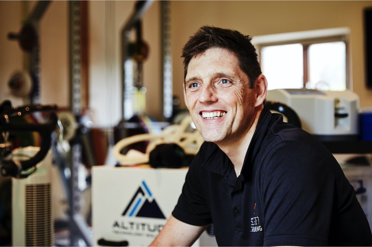 secretrainingcc's tweet photo. Visit @GoRunandRide next weekend, for the first #ZwiftCon, a virtual 'meet up' of #Zwift users. Featuring a talk from our own Tim Lawson! https://t.co/ejCgk6TZDi
