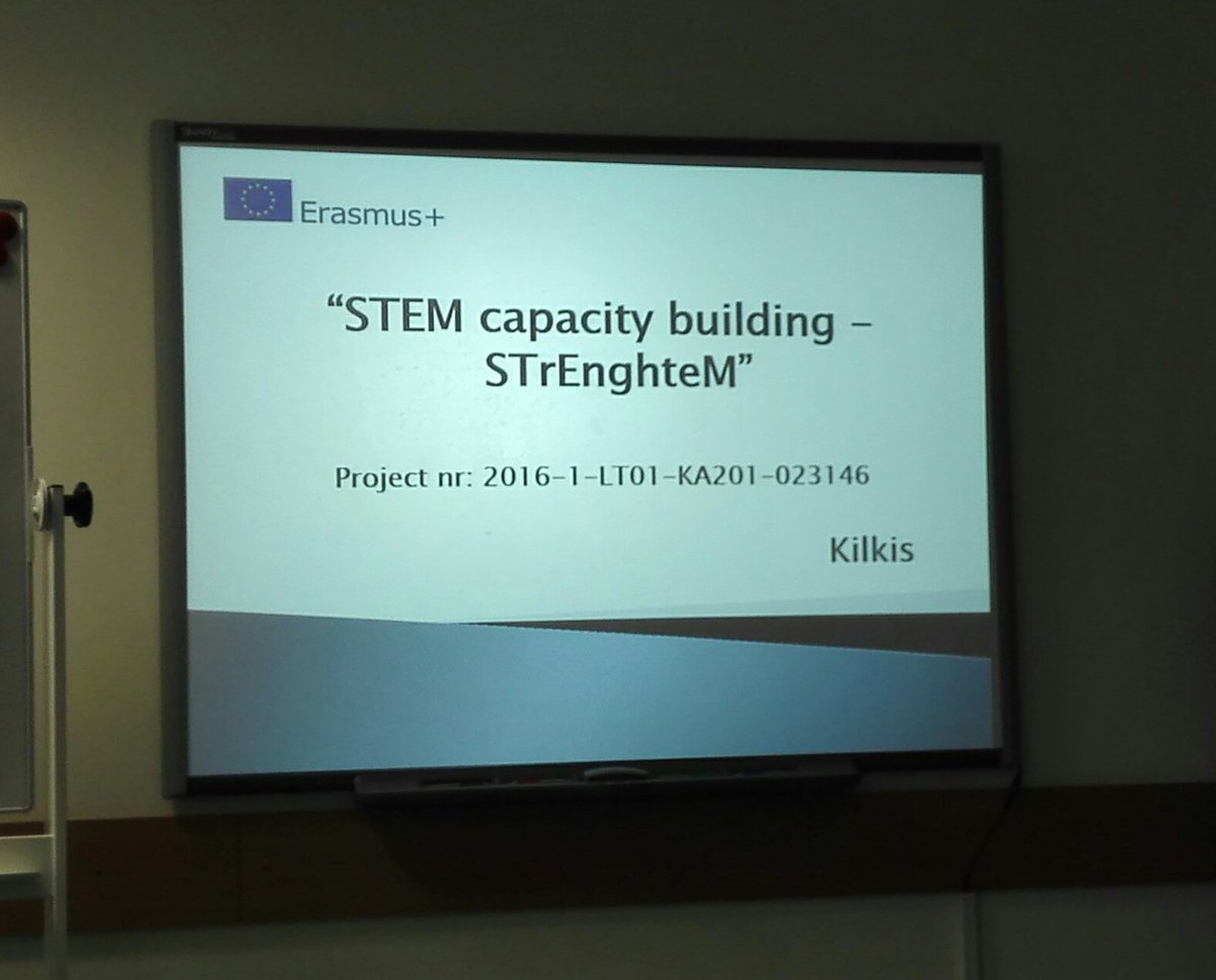 cfdezmunin's tweet photo. Our project STEM capacity building #STrEnghteM https://t.co/eSjPM1RWIY