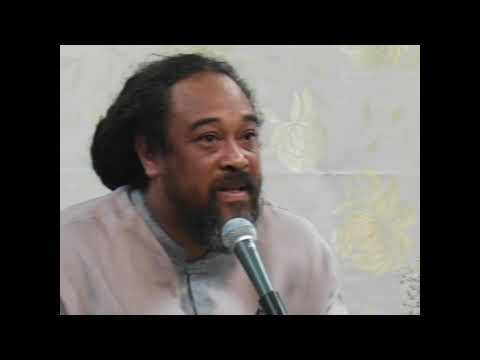 THERE IS NO VERBAL ANSWER TO "WHO AM I?" - moojivideos.com/hp_wordpress/?… #yoga #mooji #spirituality #meditation #awakening #Advaita #mindfulness