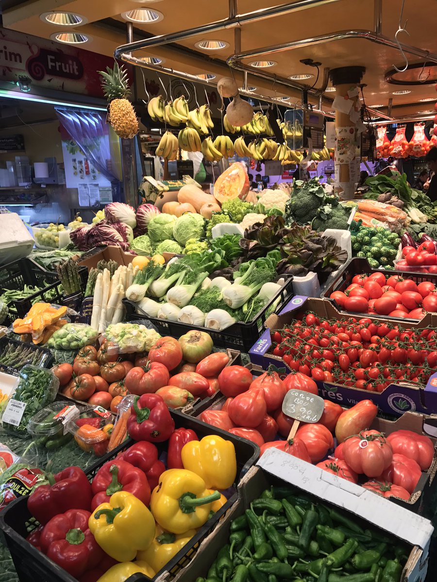 ITALHAN's tweet photo. @gabrigangi io sono alla Mercato in Spain!!🇪🇸 https://t.co/QKqPp6iXGu