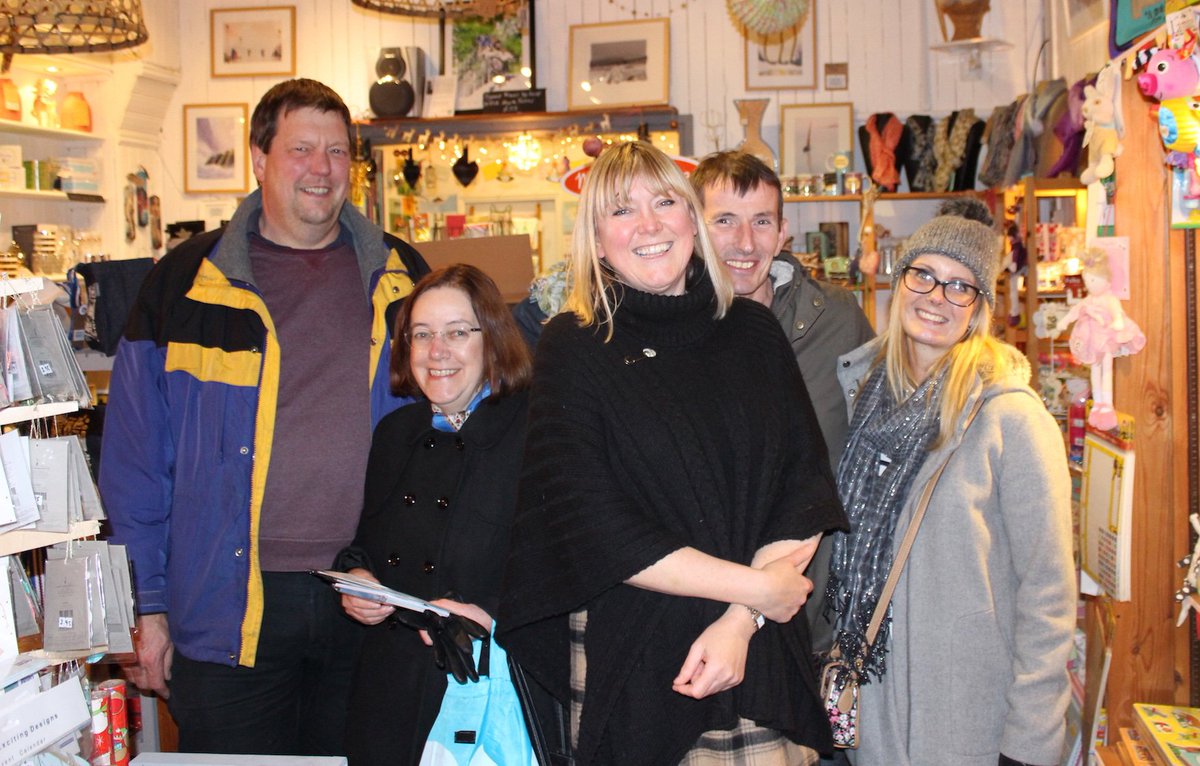 gvtimes's tweet photo. Local festive shopping: Nether Edge shops stayed open late last night hoping to trump the big retailers, full story:
https://t.co/UEgpqqlLIz https://t.co/iIsrQVgpKz