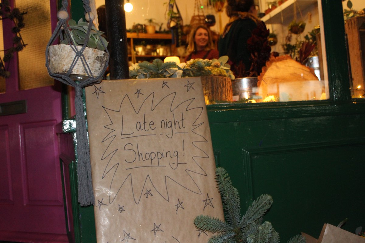 gvtimes's tweet photo. Local festive shopping: Nether Edge shops stayed open late last night hoping to trump the big retailers, full story:
https://t.co/UEgpqqlLIz https://t.co/iIsrQVgpKz
