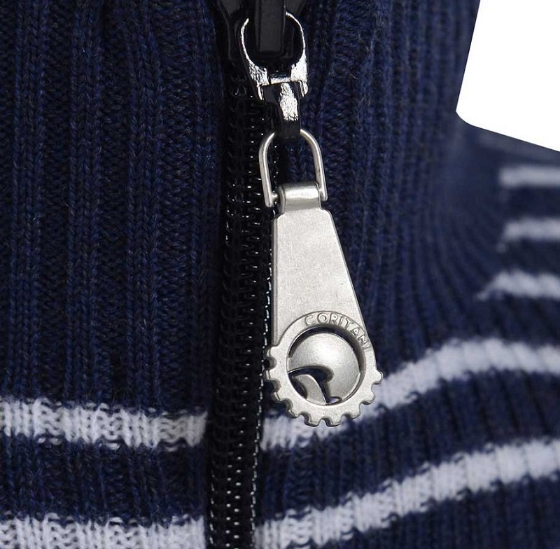 MeccanicaUK's tweet photo. It's all in the quality & detail - By https://t.co/4XExZ8fxqR Made in England with pride #zipneck #polo Great #ChristmasGiftIdeas #merino https://t.co/WRHjSVkLJQ