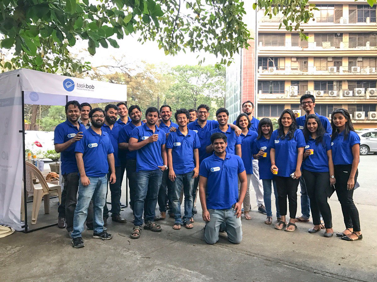 aseemkhare's tweet image. Team that clicks together, stays together;) #BleedingBlue