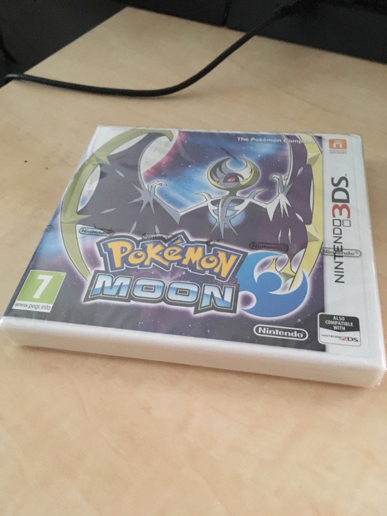 aluc4rd's tweet photo. Dost bylo mobilních náhražek, je čas na poctivou RPG zábavu. Teď už jen drobný detail - zvolit startovního Pokémona. https://t.co/jToy8jSmm1