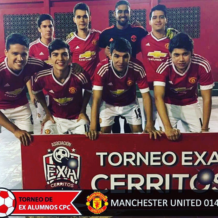 Manchester_014's tweet photo. Objetivo cumplido La victoria fue de 5-3 sobre @Sampdoria01 
Goles: @edwardivan_ ⚽️ @RodriguezMark96 x2⚽️ y @Clerronaldo x3⚽️ #UNITED014🔴⚽️ https://t.co/8uC0GcWHhR