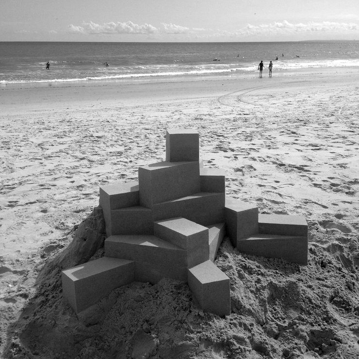 designwrld's tweet photo. New Architectural Sandcastles by Calvin Seibert
https://t.co/tY39LQHozz
#sandcastles #sandsculptures #architectural https://t.co/A0A97Y7SoQ