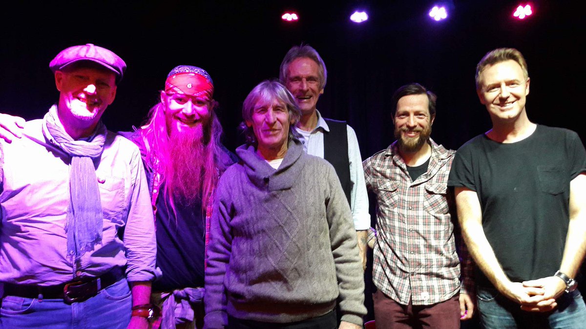 Derek Allan tweet media