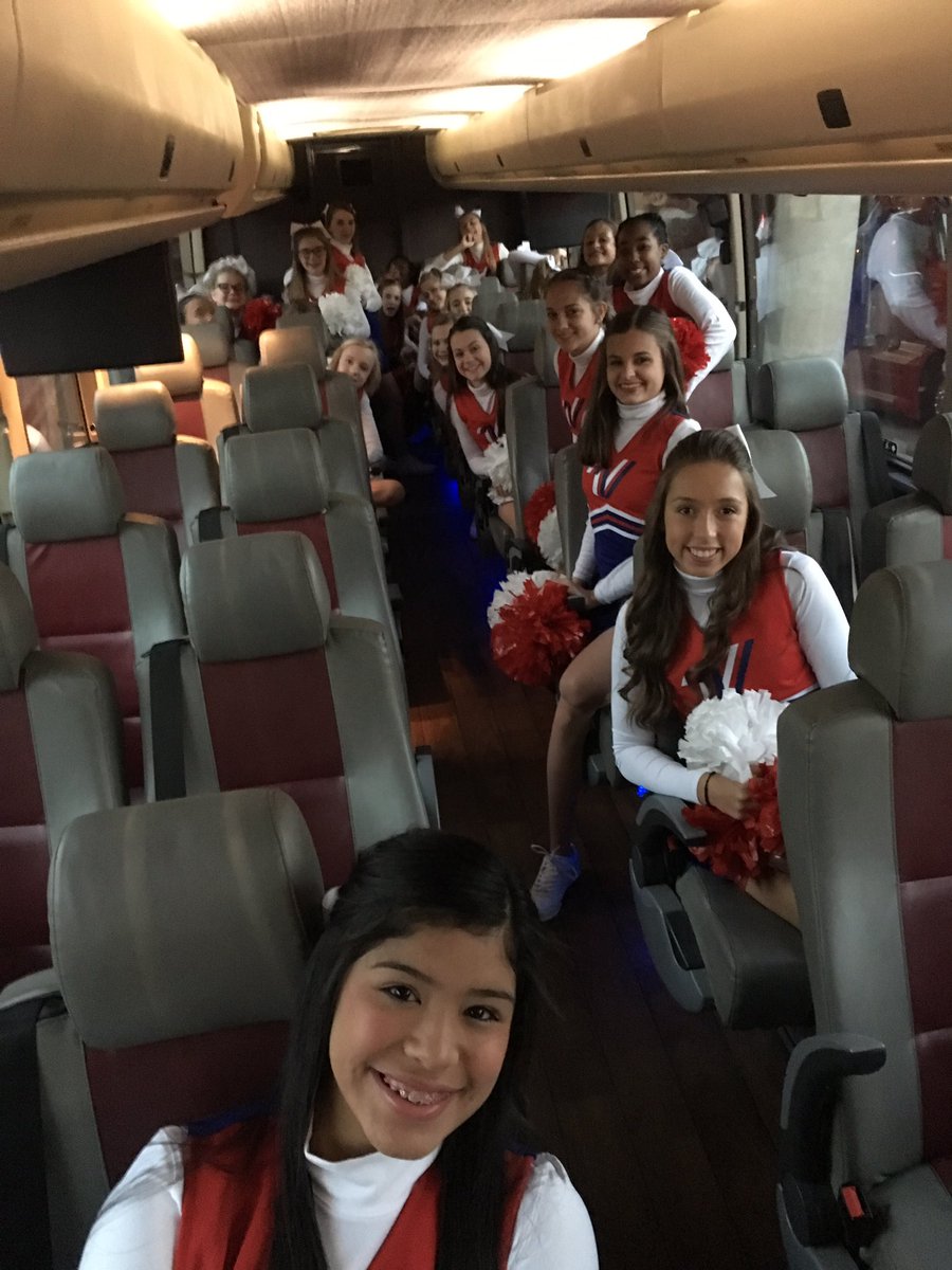 UCAJess's tweet photo. Bus 8 is all ready to go here at #VarsityHouston! Be sure to tune in and watch us on the Houston HEB Thanksgiving Day Parade! https://t.co/97vBShFQj7