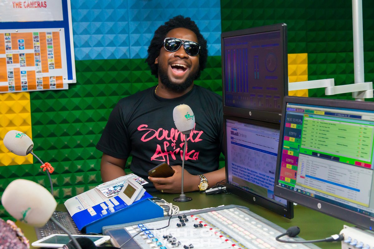 nowonlineng's tweet photo. You can never get it wrong with laughing; it brings joy to the soul. #NOWExperience #NOW2016 #TBT https://t.co/343pGLan0V