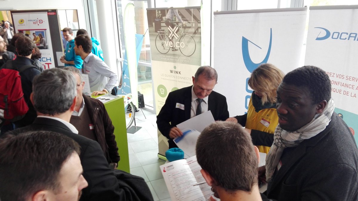 PironTristan's tweet photo. #iotangerseseo Toujours des stands pleins avec La radio collaborative @SounderBox !
https://t.co/ouAv6cqVMa cc @GroupeLaPoste @FJouron https://t.co/0BHyGWnRYY