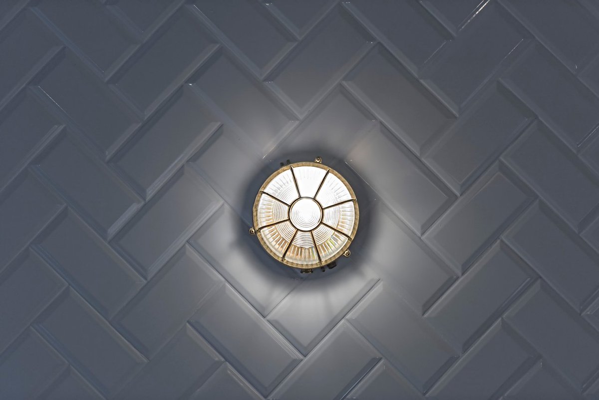 Golden Wolf tweet media